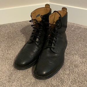 Cole Haan men’s black Oxford boots